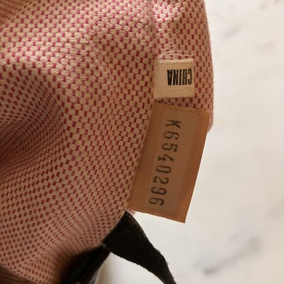 Dooney & Bourke Maxi Quilt Logo Lock Sack Shoulder Bag Black & Gray - Picture 11 of 11